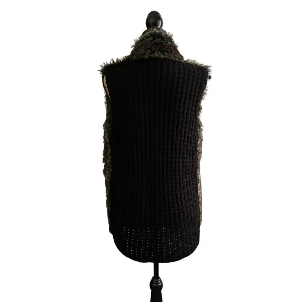 Covington Essentials Black Gray Faux Fur Sweater Vest Size Large - Picture 2 of 8